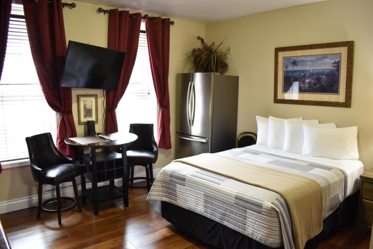 Hotel Silver Horseshoe