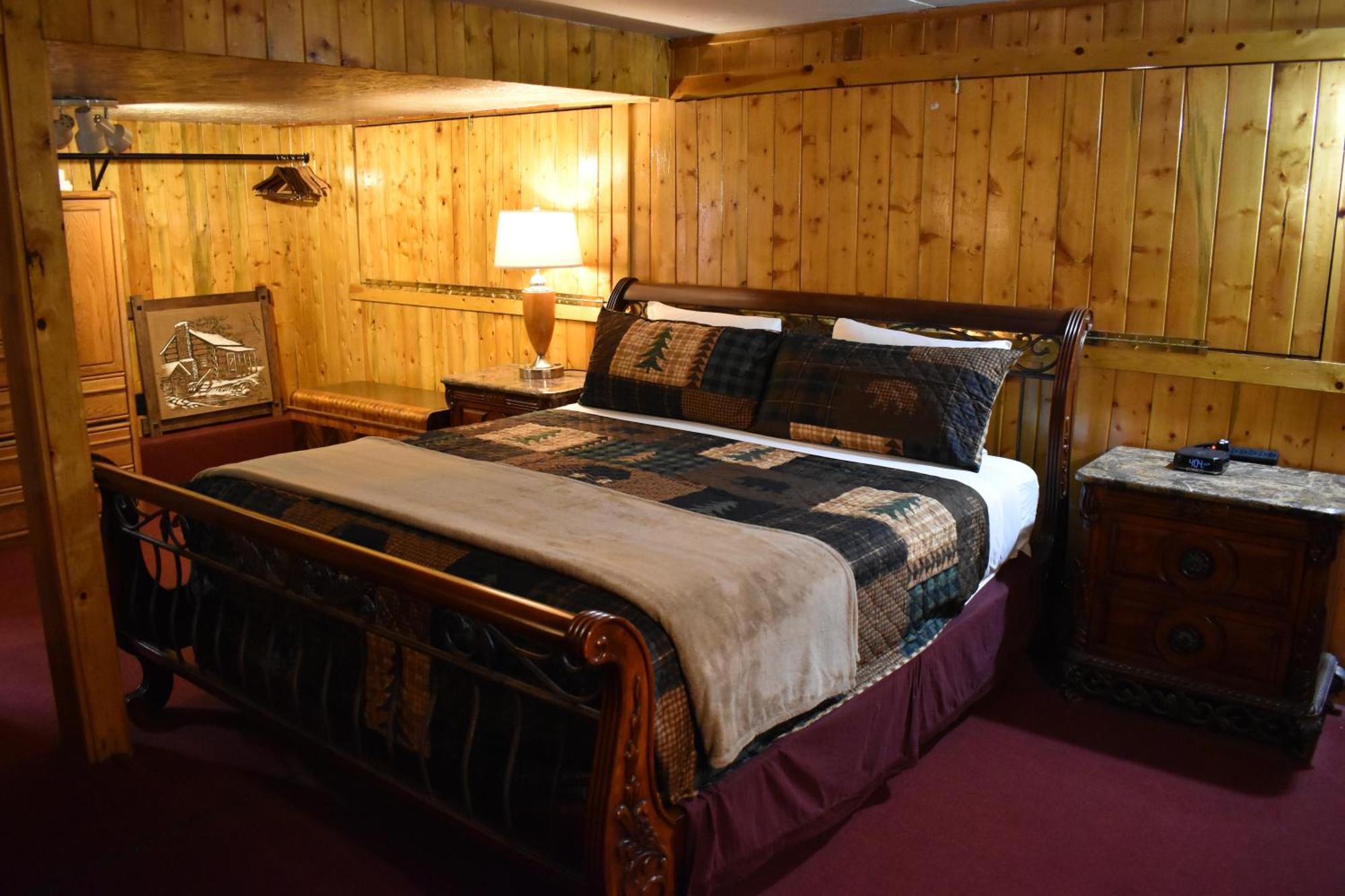Silver Horseshoe Hotel